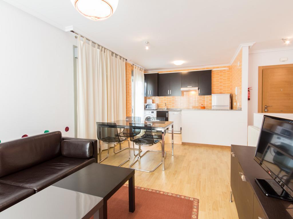 Apartamentos La Balandra De Muros Muros De Nalon Bagian luar foto
